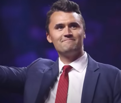 « Il a toujours cultivé l&rsquo;art de débattre », « un discours imprégné de racisme »: la figure de Charlie Kirk divise les catholiques…