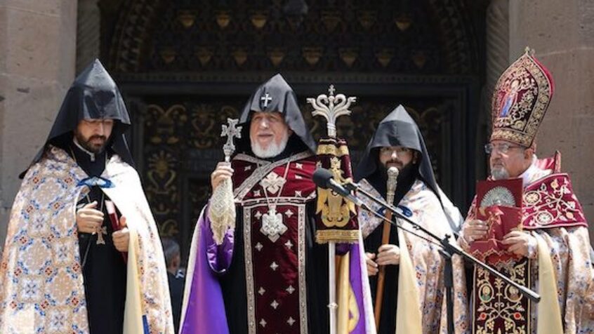 Arménie: le conflit entre l&rsquo;Eglise et le pouvoir s&rsquo;aggrave