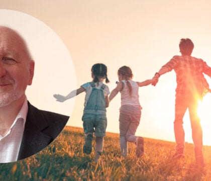 L&rsquo;Evangile pour les enfants : « Dieu est avec son Esprit dans notre esprit »