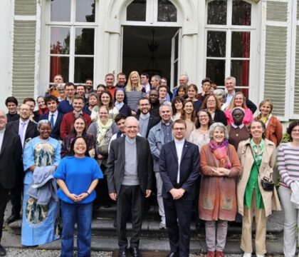 « Un coup de jeune bienvenu », « ce n&rsquo;est pas une promotion »: voici ce que vous pensez des deux nouveaux évêques belges