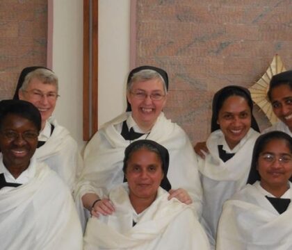 Le premier monastère trappiste d’Inde: “Ananda Matha”