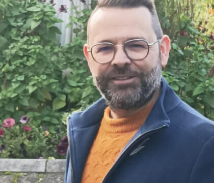 Fabian Delarbre : Un confident et un homme- orchestre au sanctuaire de Banneux