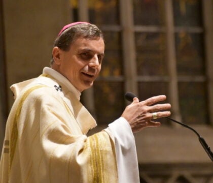 Découvrez l&rsquo;homélie de la messe de minuit prononcée par Mgr Luc Terlinden