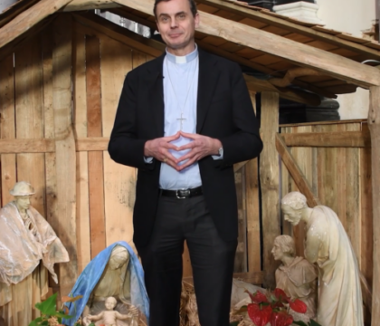 « L’espérance n’est pas morte »: Découvrez les vœux de Noël de Mgr Terlinden (vidéo)