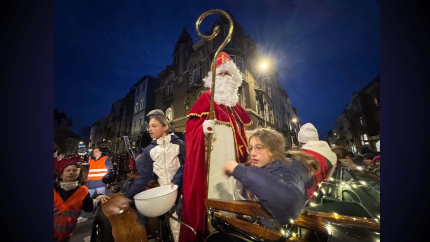 600 enfants en procession pour accueillir saint Nicolas : un moment magique à Ixelles !