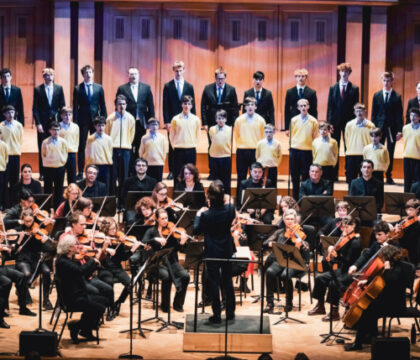 Quel répertoire pour un concert de Noël réussi ? Le chef de chœur des Pastoureaux nous dit tout !
