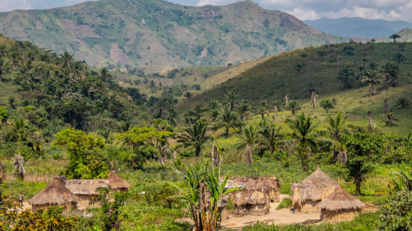 « Je ne prévois pas une prise de pouvoir par la rébellion mais un effondrement du régime et un coup d’Etat »: la situation est grave au Congo