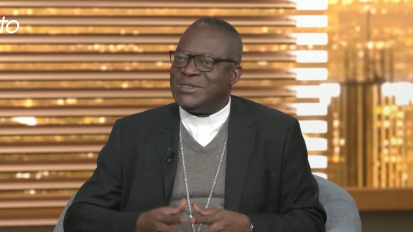 L&rsquo;archevêque de Lubumbashi a-t-il été suspendu par le pape ? Mgr Fulgence Muteba victime de « fake news »