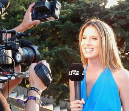 Déontologix : C’est quoi un journaliste ? Que peut-il faire et ne pas faire ?