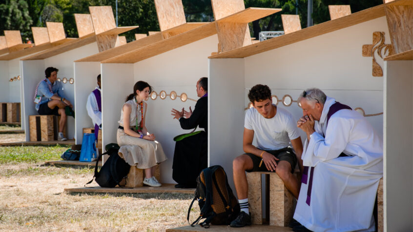 Le sacrement de réconciliation séduirait à nouveau les jeunes: « il se passe quelque chose de surprenant dans nos églises »
