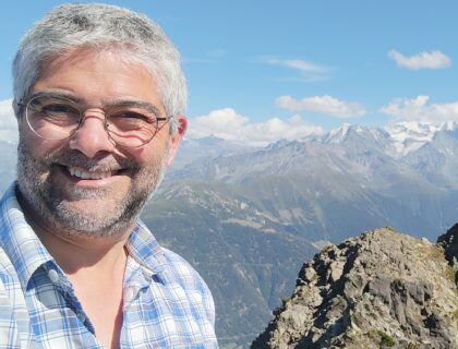 Le prêtre Jean-Marc Abeloos explore des innovations pastorales: « Mon désir est que nous puissions construire une Eglise beaucoup plus missionnaire »