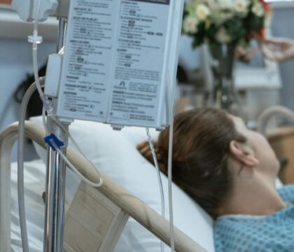 Journée mondiale des malades, l&rsquo;Eglise appelle à une compassion concrète
