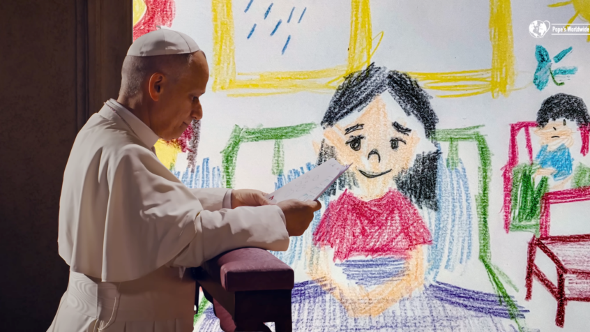 En vidéo, le pape Léon nous invite à prier pour les enfants atteints de maladies incurables
