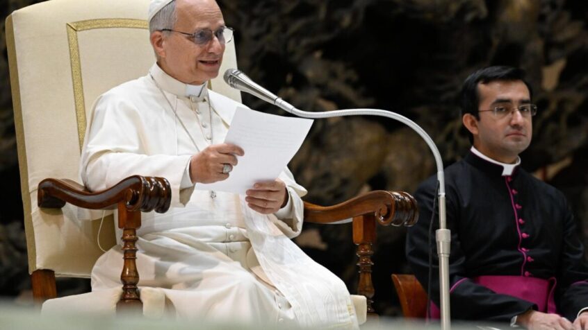 Depuis janvier, le pape Léon XIV consacre une série de catéchèse au concile Vatican II. Mais pourquoi donc?