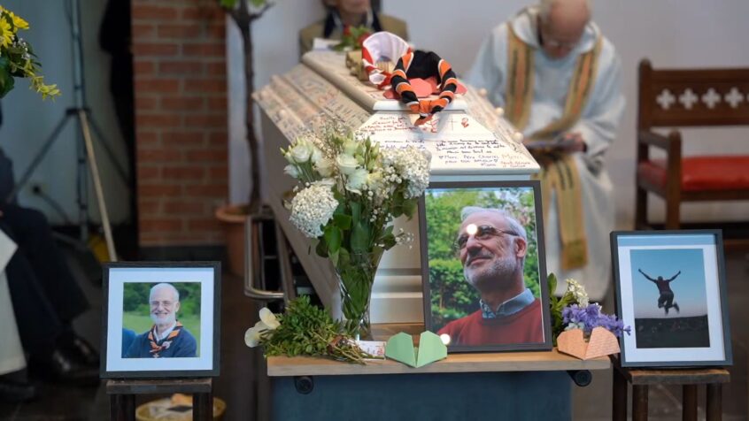 « On récolte ce qu&rsquo;on a semé »: une célébration, à l&rsquo;image du père Charles Delhez, qui rassemble pour un dernier au revoir