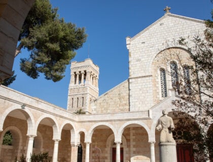 « La foi est la fine pointe de la raison » : plongée dans les coulisses de l&rsquo;Ecole biblique et archéologique de Jérusalem