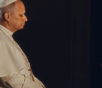 Vidéo du pape : Léon XIV invite à prier pour les prêtres en crise