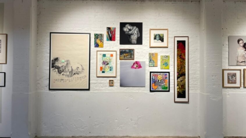 « Art for Caritas » : des artistes vendent leurs œuvres au profit de Caritas International