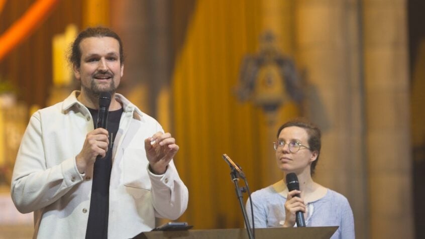CHARIS Belgique a célébré la Pentecôte dans la basilique de Koekelberg