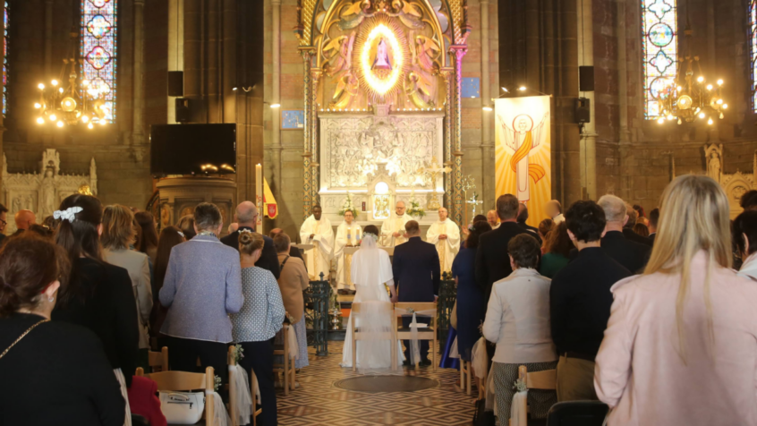 Crise du mariage : le pape Léon XIV convoque un sommet mondial des évêques à Rome en octobre 2026
