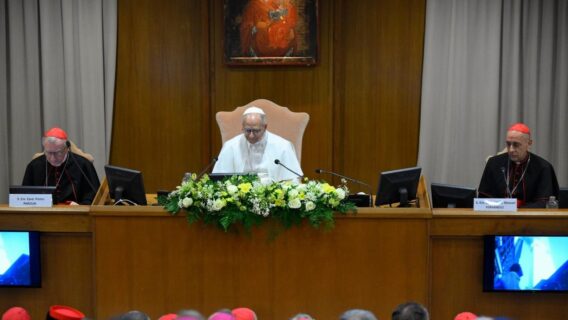 « L’intelligence artificielle doit être désarmée »: le pape Léon XIV a présenté « Magnifica humanitas », sa première encyclique
