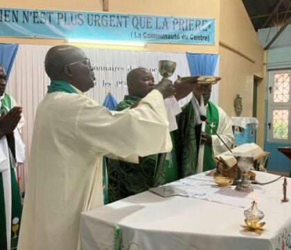 Aide à l&rsquo;Eglise en Détresse : un prêtre sur dix soutenu en 2025