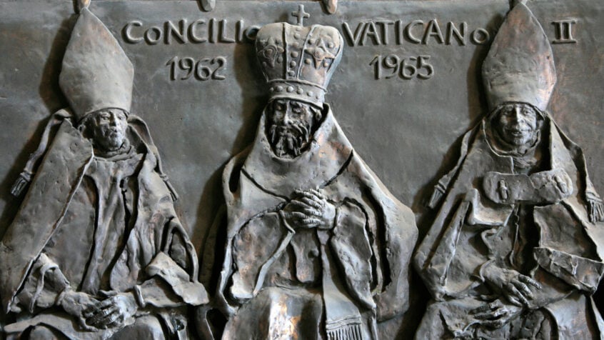 Pour certains traditionalistes, l’Eglise catholique a sombré dans le « modernisme ». Retour sur une polémique toujours actuelle