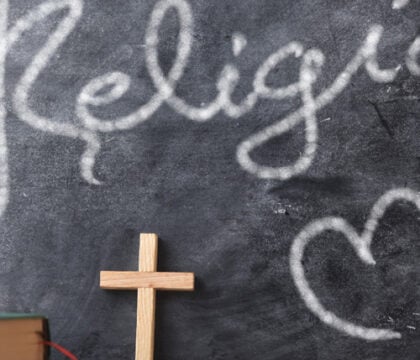 Cours de religion : Comment mesurer ce qui relève à la fois du savoir, de la foi et de l’attitude intérieure ?