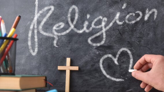 Cours de religion : Comment mesurer ce qui relève à la fois du savoir, de la foi et de l’attitude intérieure ?