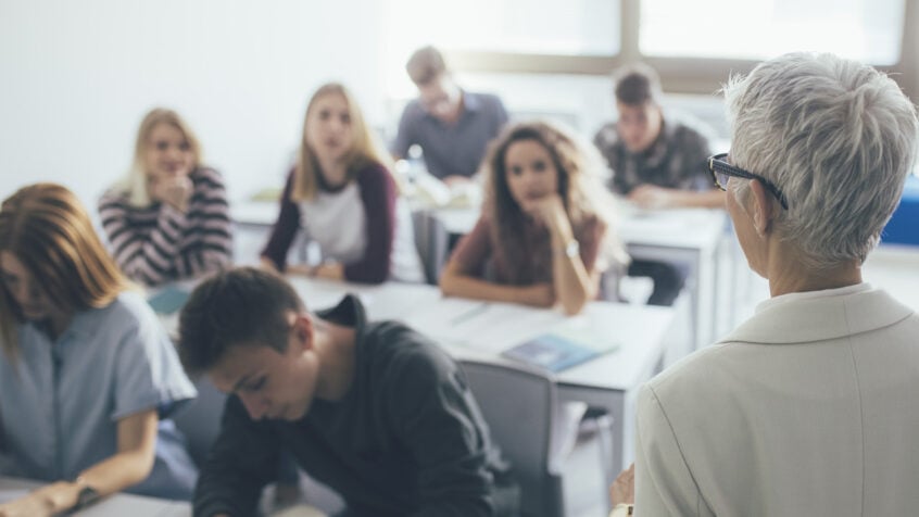 Pénurie d&rsquo;enseignants mais plébiscite des élèves: le cours de religion n’a pas dit son dernier mot