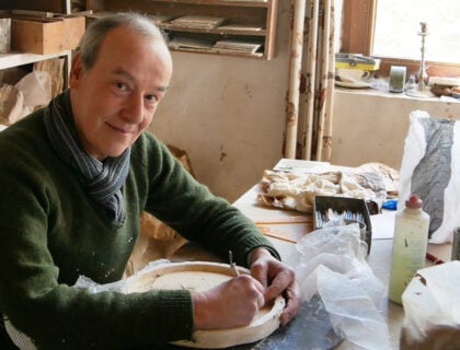 « L’important pour moi est d’être témoin de ce qui est beau dans la vie »: rencontre avec Stéphane Terlinden, artisan-céramiste