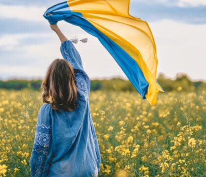 Les familles ukrainiennes au cœur de la résilience de la nation : « Nous ne pouvons pas laisser l’Ukraine devenir une terre dévastée, peuplée uniquement de gens blessés et en colère »