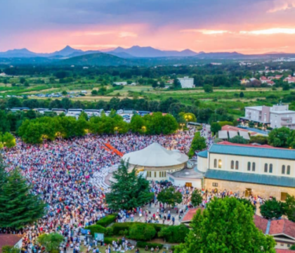 Prenez part au Festival des Jeunes à Medjugorje, « le plus grand confessionnal du monde ! »