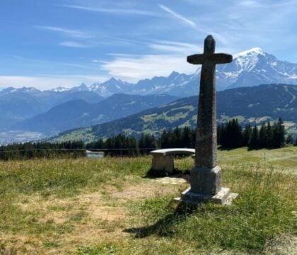 Quand les prêtres sont en vacances : « Si nous nous absentons territorialement, nous restons prêtres »